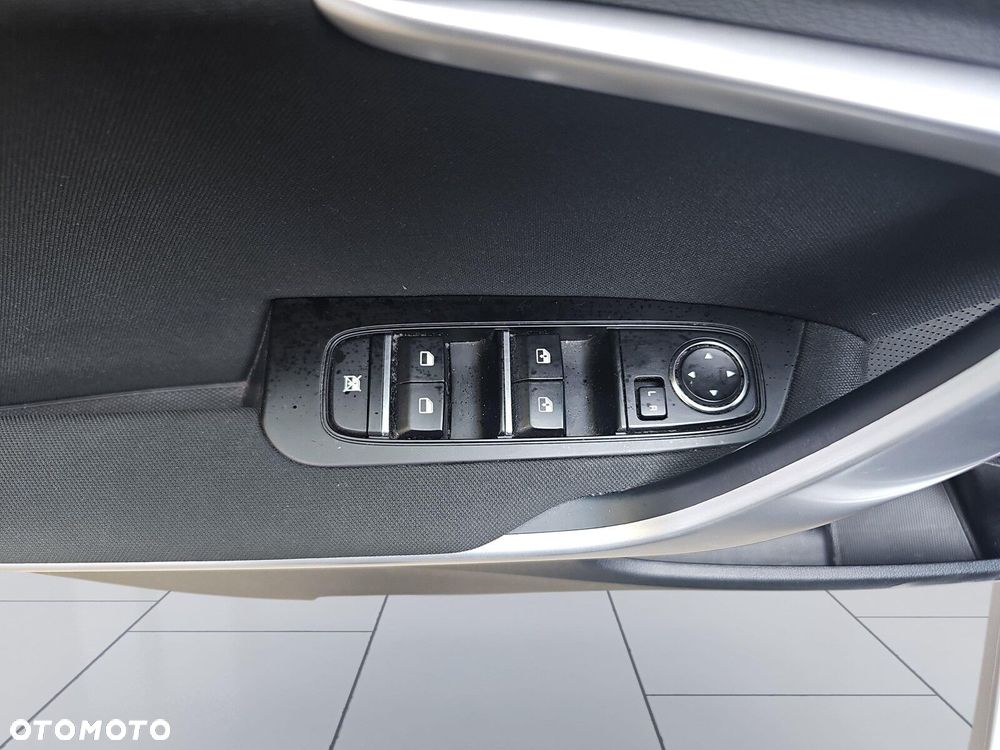 Kia Ceed 1.5 T-GDI M - 19