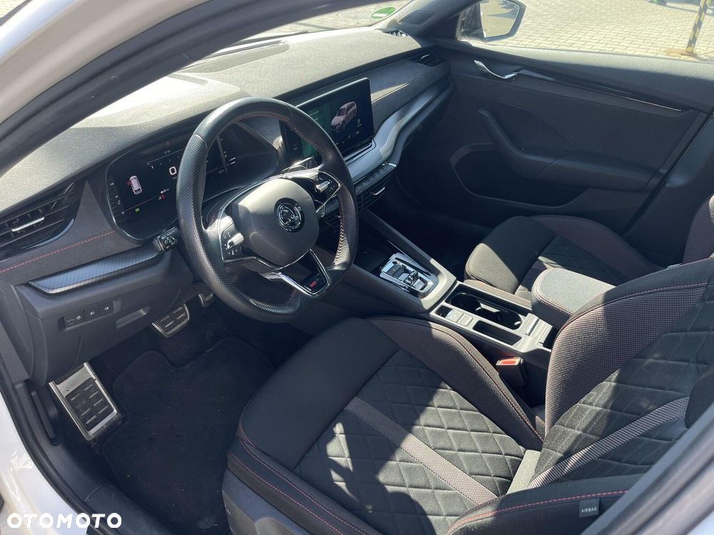 Skoda Octavia 2.0 TDI RS DSG - 10