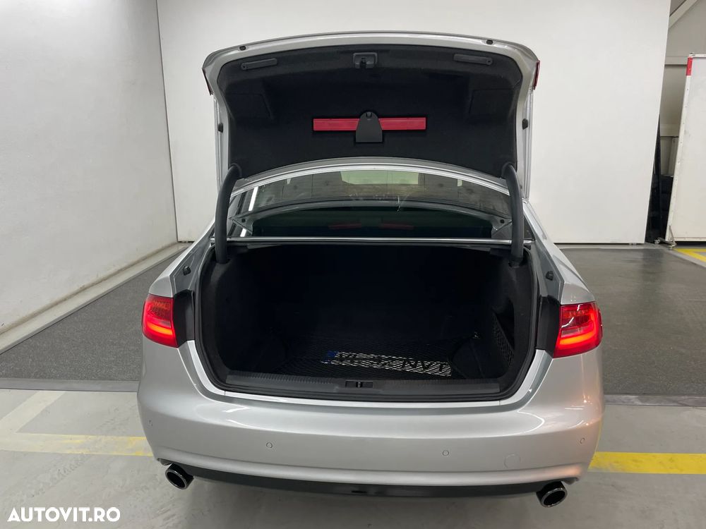 Audi A4 2.0 TDI B8 - 10
