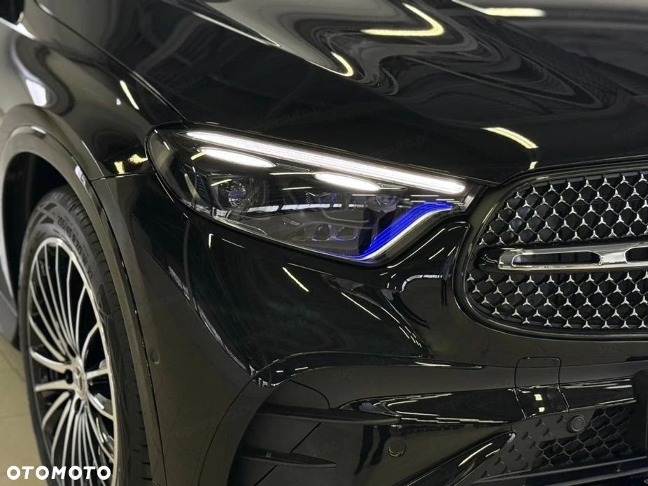 Mercedes-Benz GLC 300 d mHEV 4-Matic AMG Line - 9
