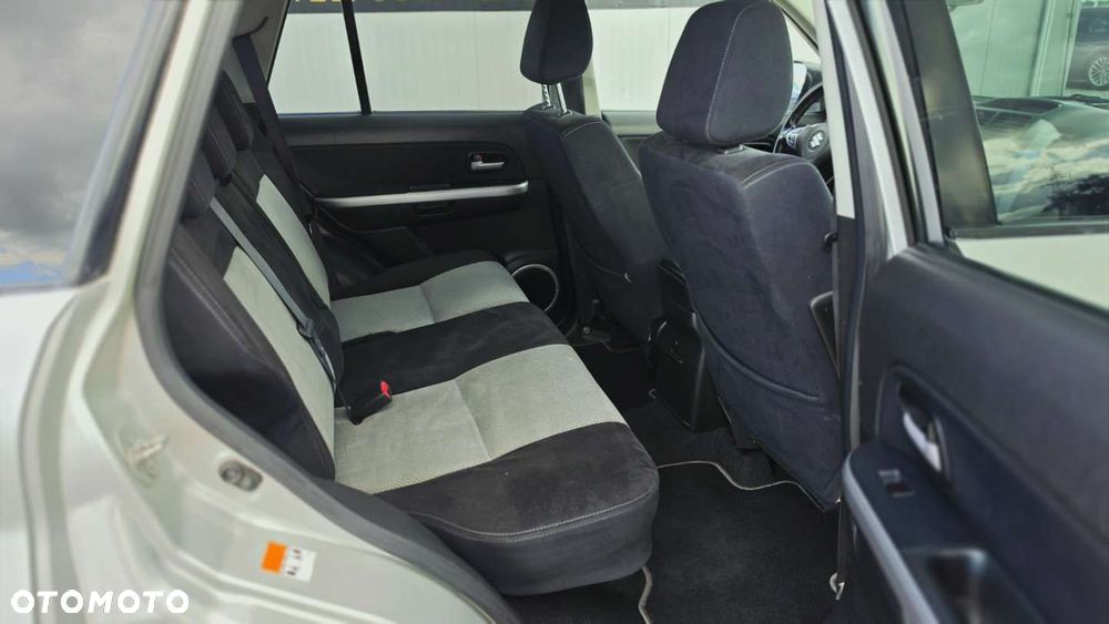 Suzuki Grand Vitara - 7