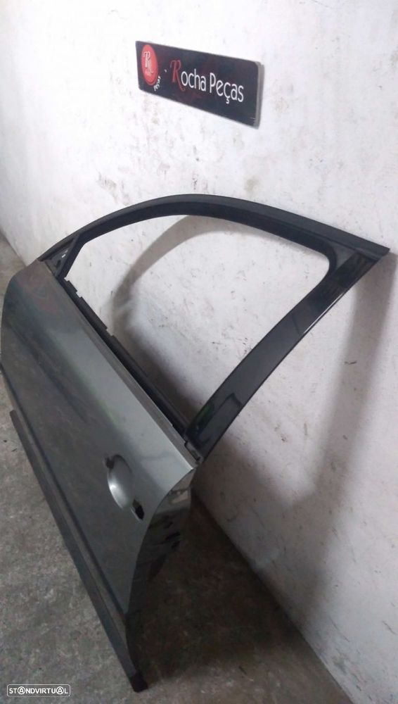 Porta Frente Esq Volkswagen Passat (3B3) - 3