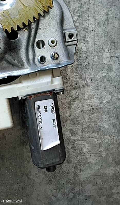 Elevador Elect Fte Dto Toyota Corolla (_E12_) - 4