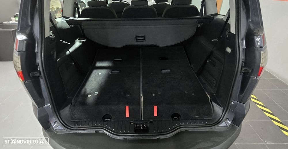 Ford S-Max 1.8 TDCi Trend 7L - 9