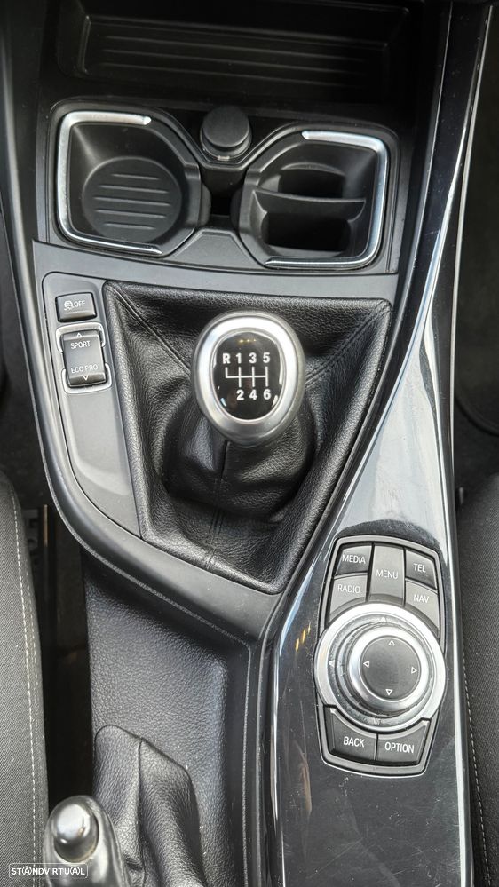 BMW 118 i Sport Line - 13