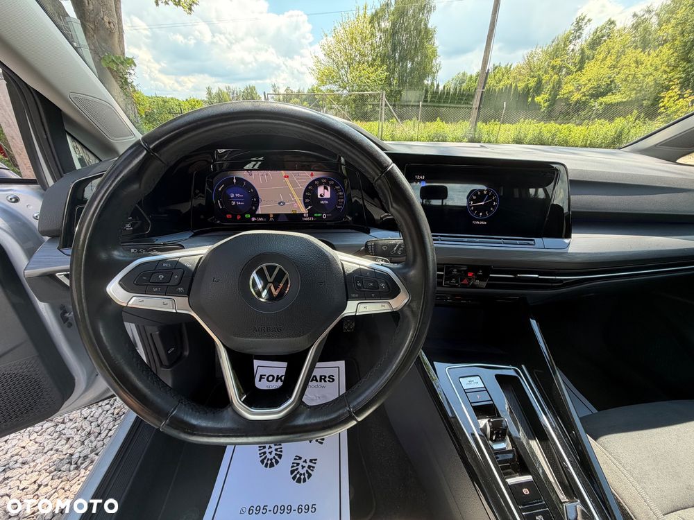 Volkswagen Golf - 27