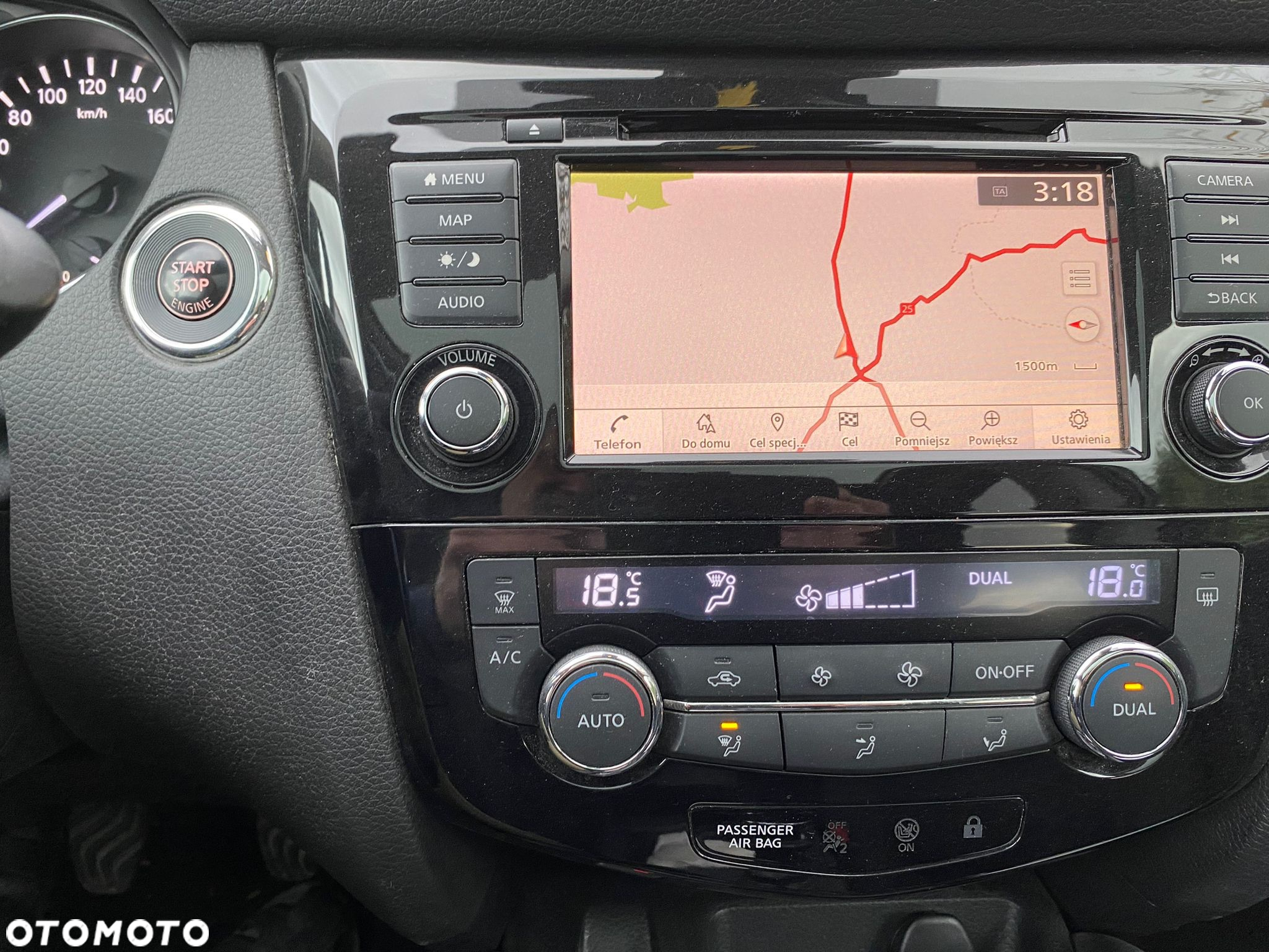 Nissan Qashqai 1.5 dCi N-Connecta - 11
