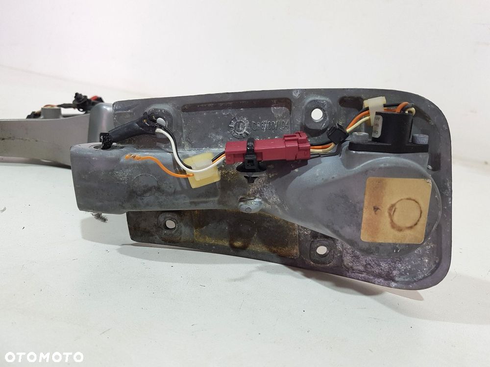 MCLAREN MP4 12C SIŁOWNIK MOCOWANIE SPOILERA TYŁ PRAWY CP8700-102 ORYGINAŁ - 5