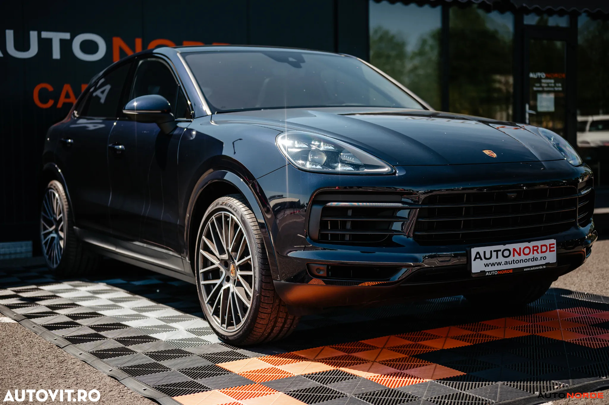 Porsche Cayenne Coupe S - 7