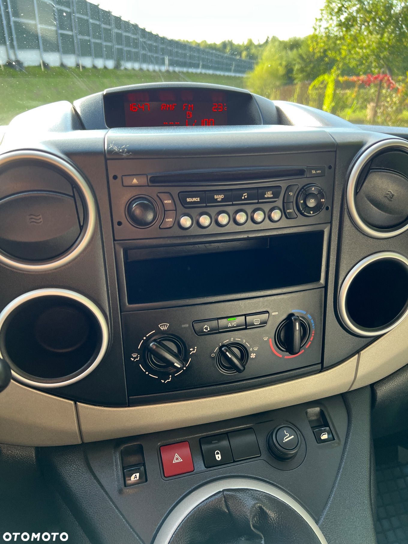 Citroën Berlingo 1.6 HDi Multispace - 14