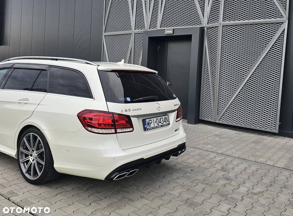 Mercedes-Benz Klasa E 63 AMG T 4Matic AMG Speedshift MCT - 8