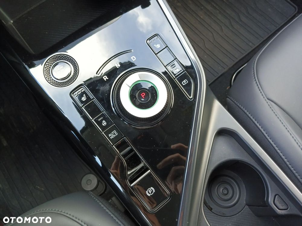 Kia Niro 1.6 GDI Hybrid L - 17