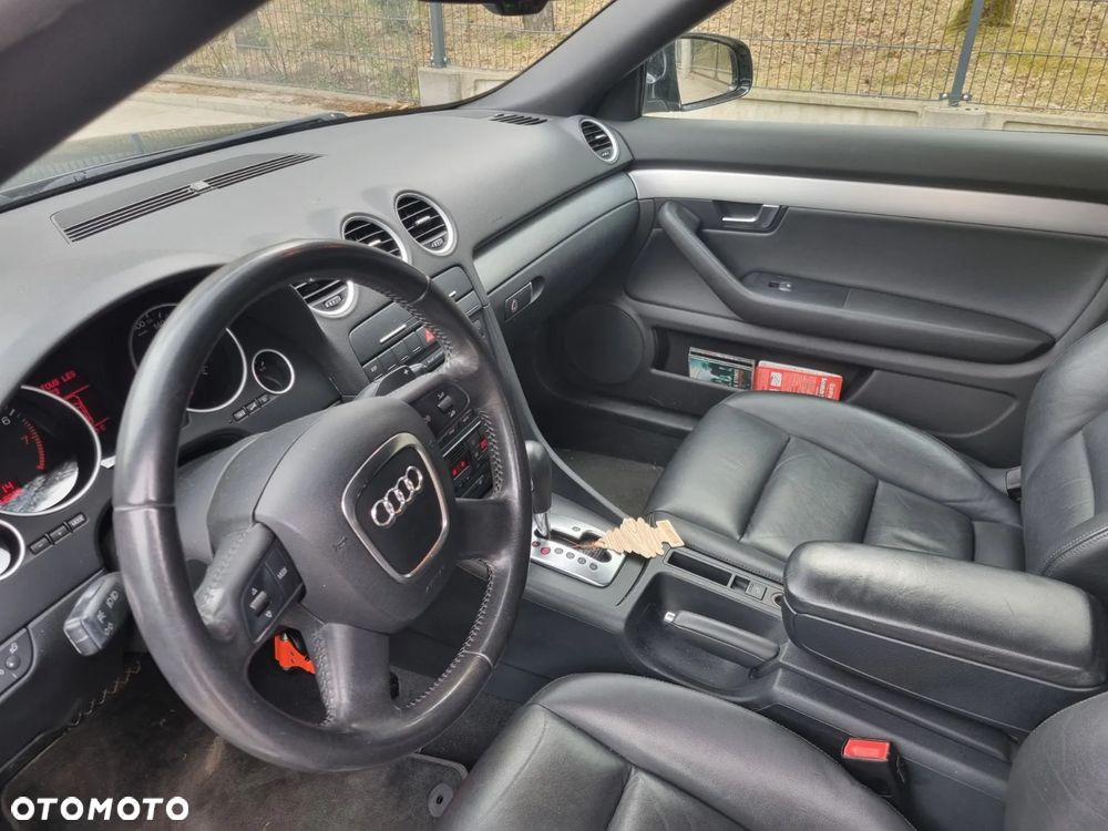 Audi A4 Cabrio - 4
