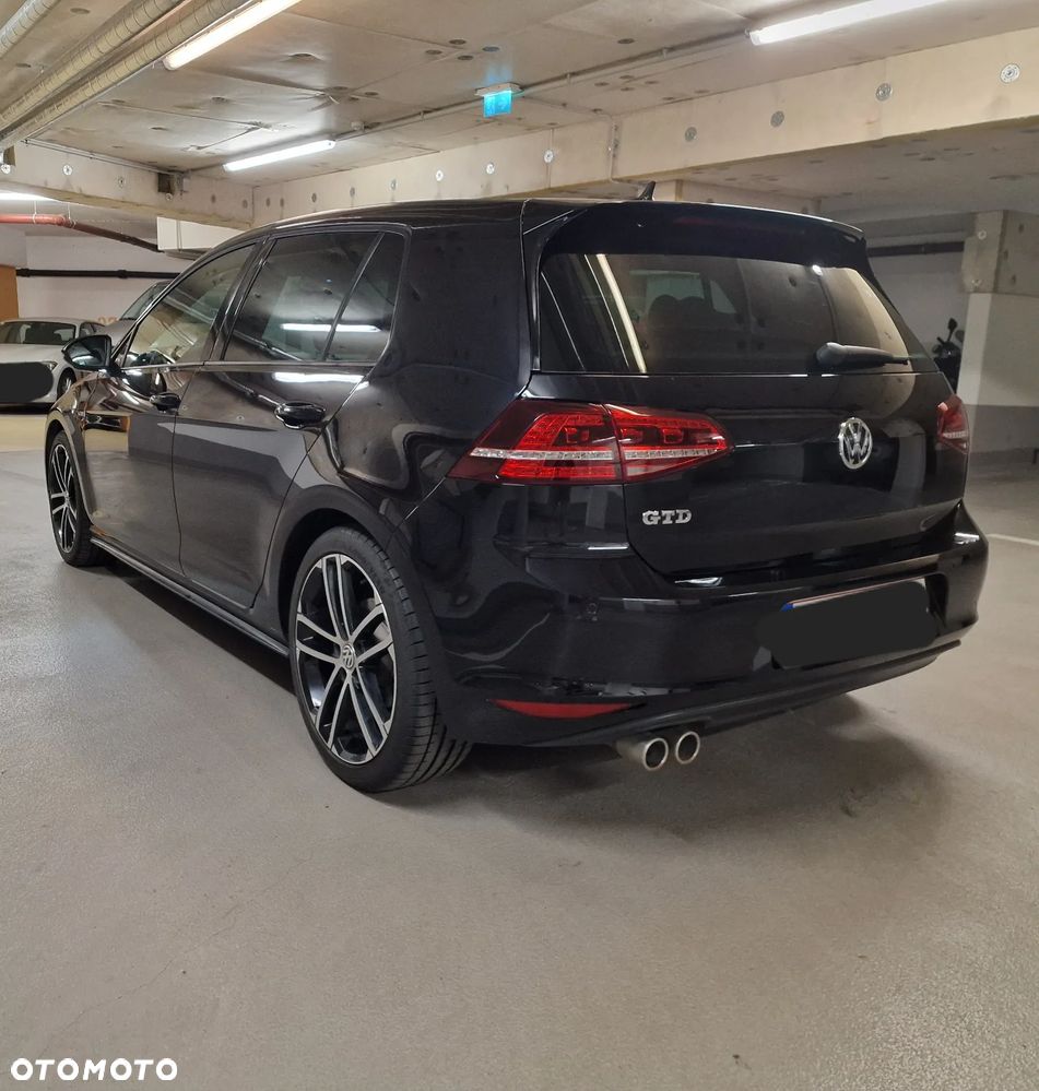 Volkswagen Golf 2.0 TDI BMT GTD - 7