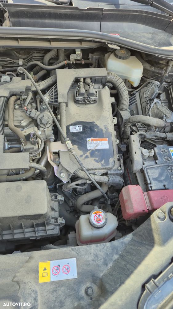 Toyota C-HR 1.8 HSD 4x2 CVT C-lassy - 23