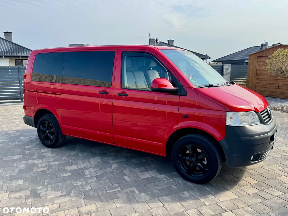 Volkswagen Caravelle - 18