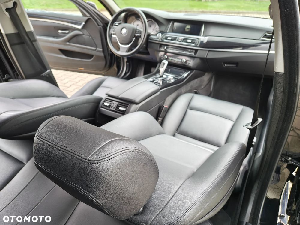 BMW Seria 5 520d xDrive - 30