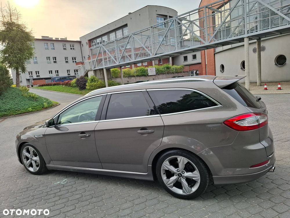 Ford Mondeo 2.0 T Titanium S - 15