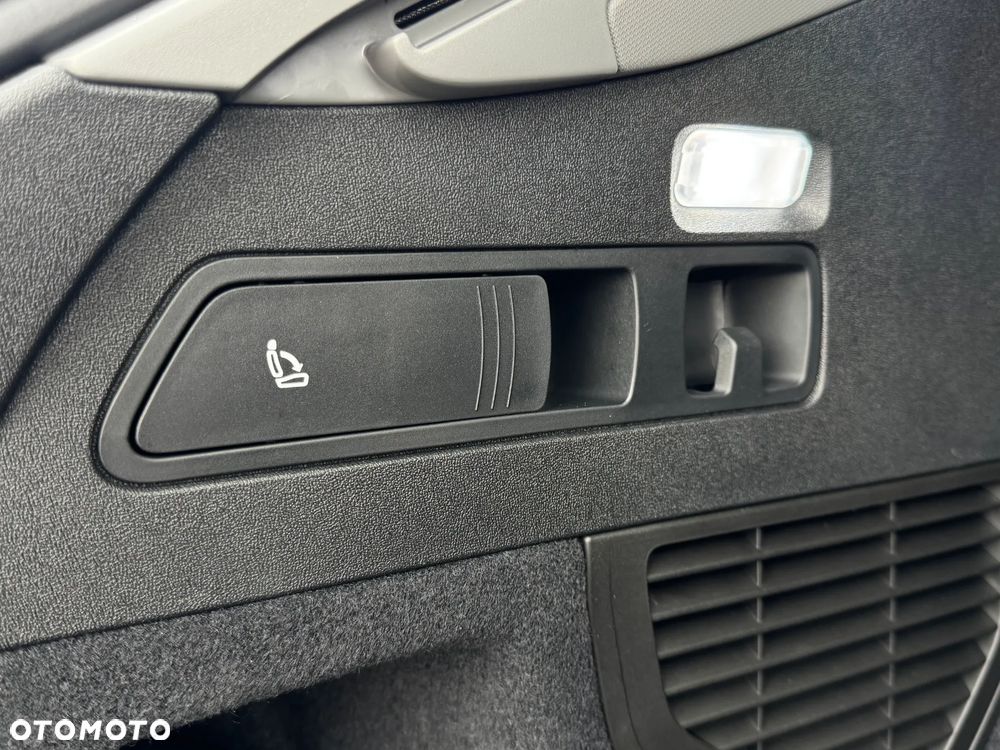 Audi A5 Avant TDI mHEV Quattro S tronic - 36