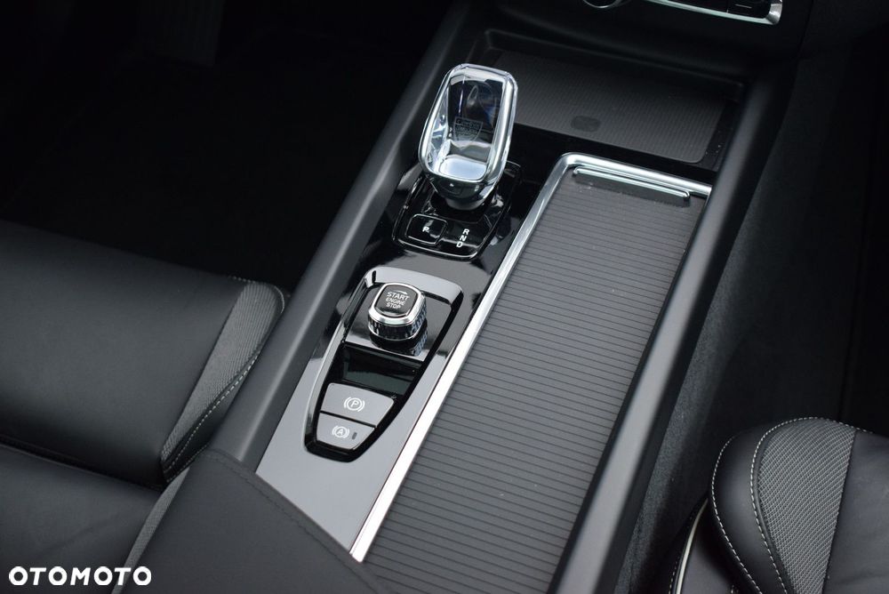 Volvo XC 60 - 18
