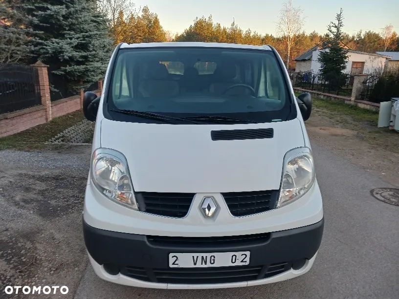 Renault Trafic - 2