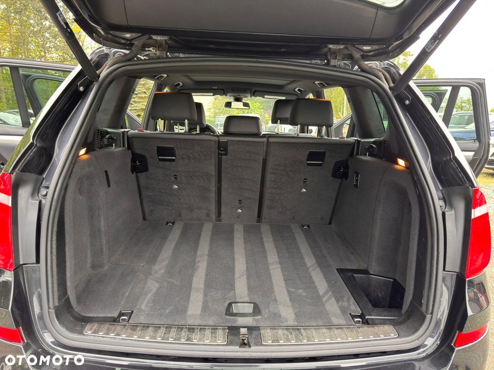 BMW X3 xDrive28i xLine - 19