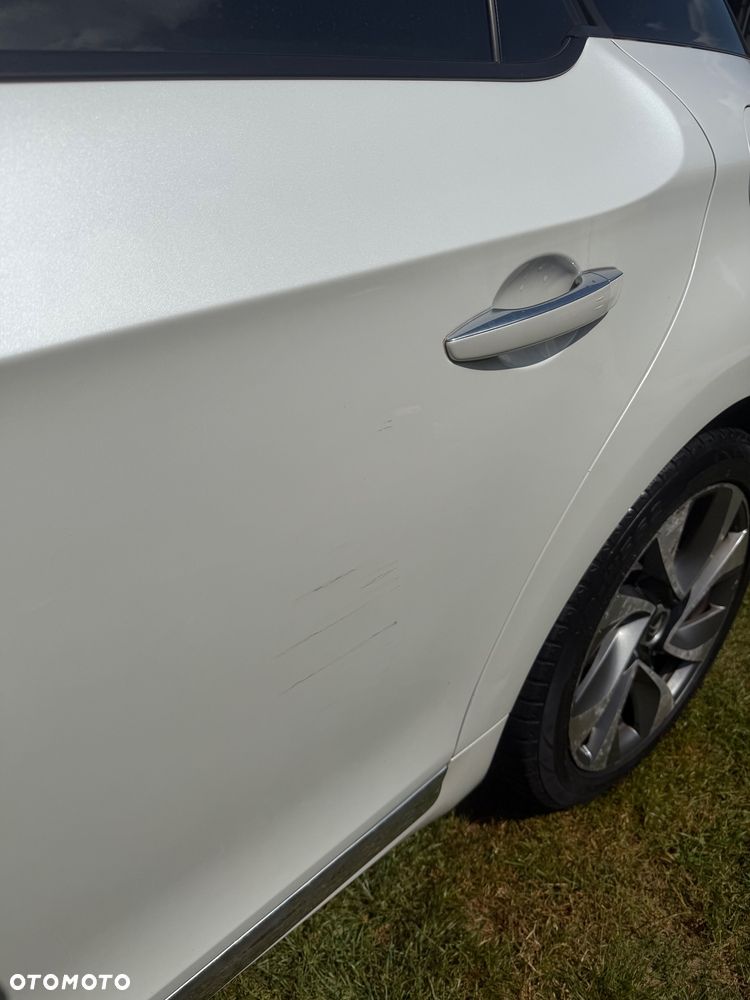 Citroën DS5 2.0 HDi SportChic - 16