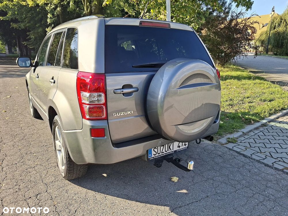 Suzuki Grand Vitara 3.2 Automatik Comfort+ 20 Jahre - 23
