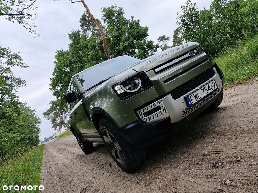 Land Rover Defender 2.0 D240 S