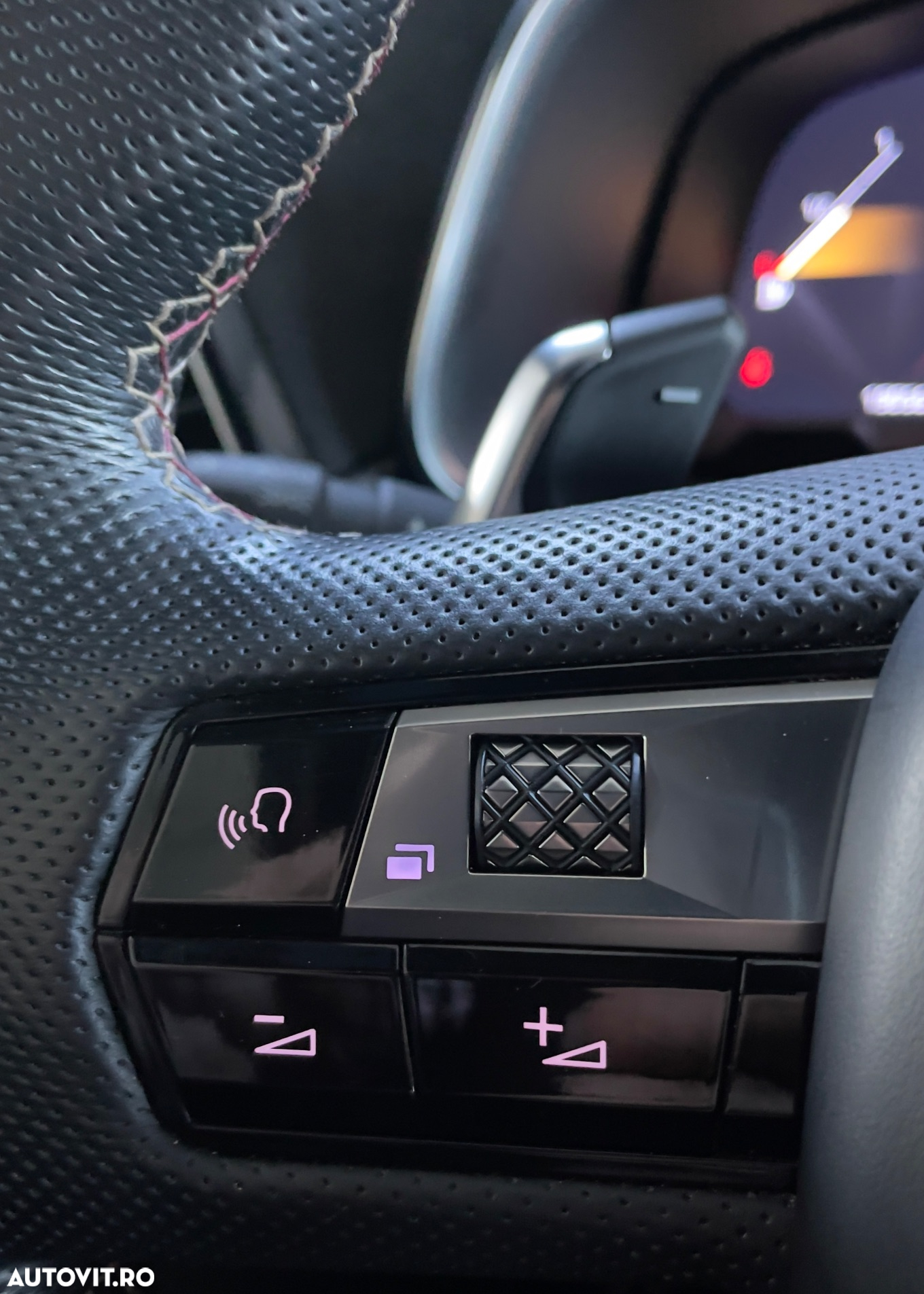 DS Automobiles DS 7 Crossback - 32