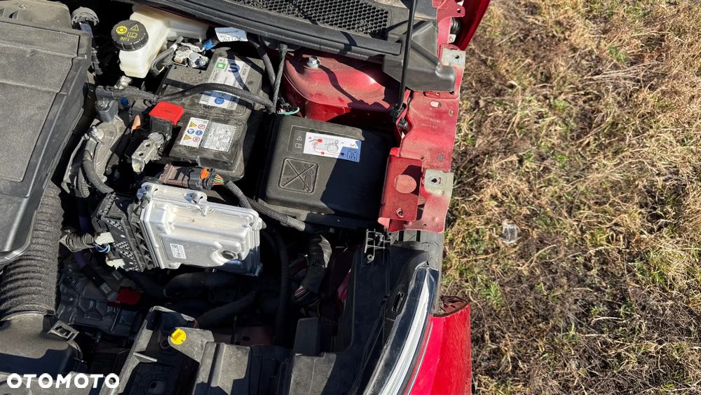 Citroën C4 Hybrid 136 ë-DSC6 MAX - 12