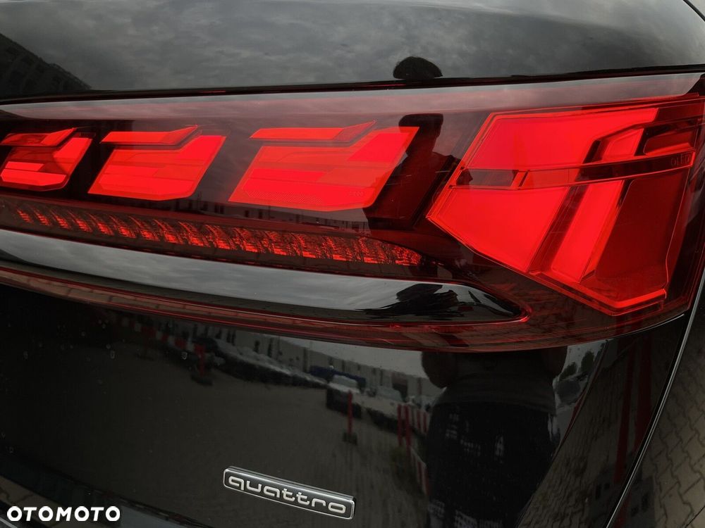 Audi Q7 - 11