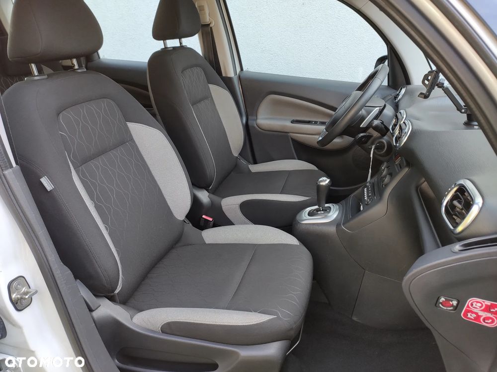 Citroën C3 Picasso VTi 120 EGS6 Selection - 27