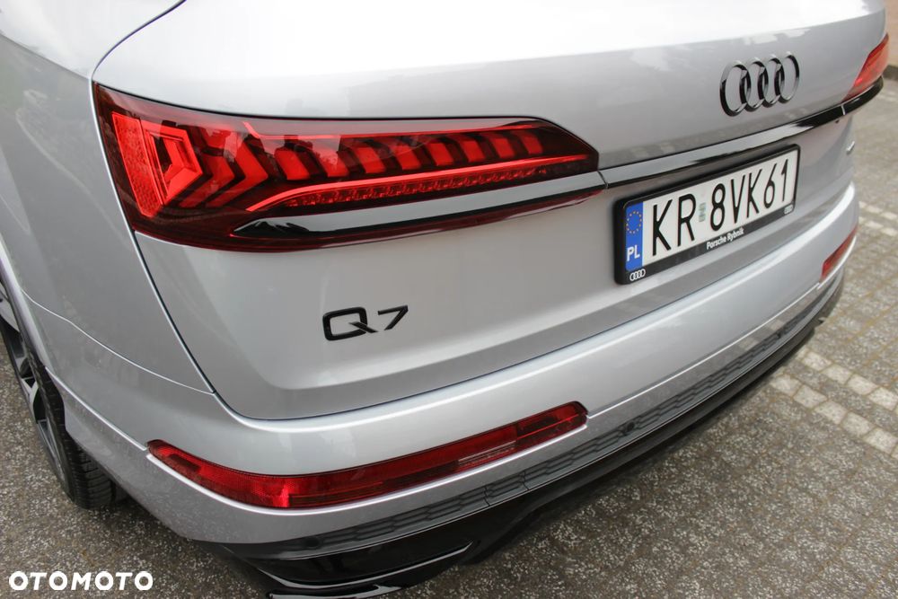 Audi Q7 ver-50-tdi-mhev-quattro-black-edition-tiptr - 11