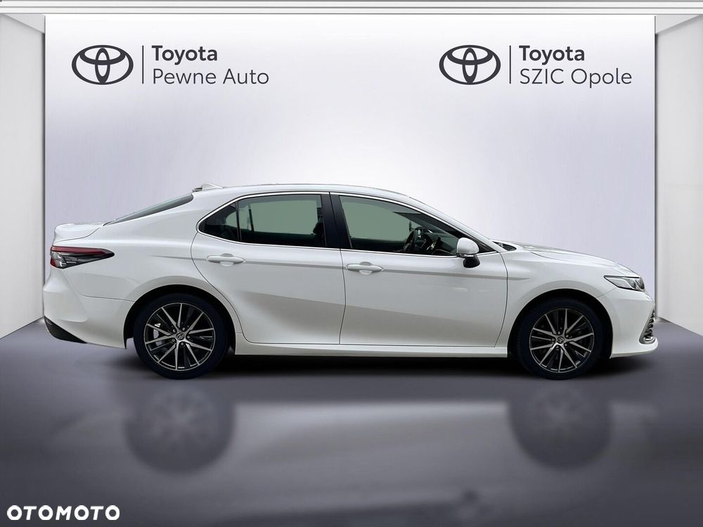 Toyota Camry 2.5 Hybrid Prestige CVT - 16