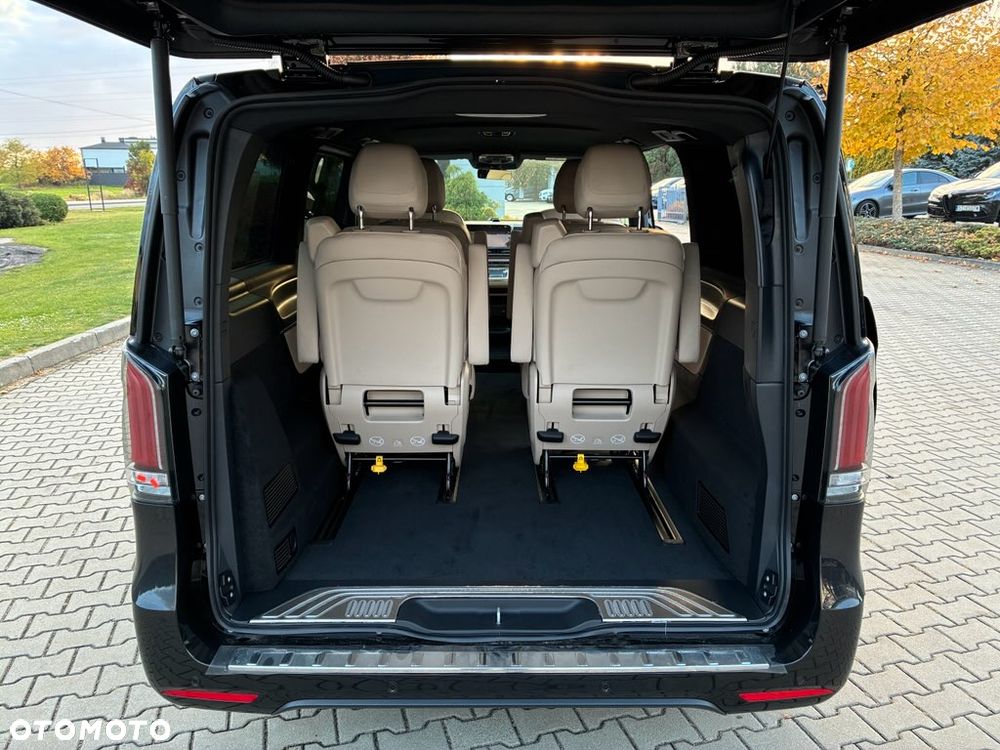 Mercedes-Benz Klasa V 300 d 4-Matic 9G-Tronic Avantgarde (długi) - 28