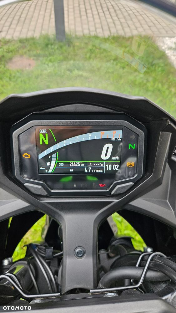 Kawasaki Ninja - 12