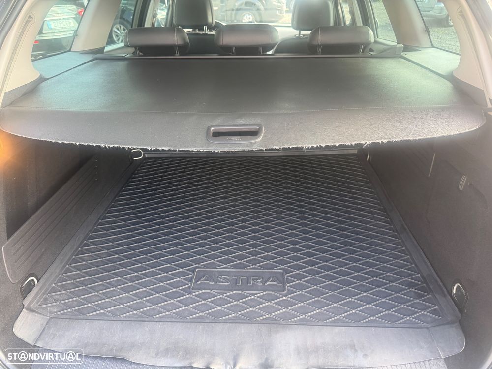 Opel Astra Sports Tourer 1.7 CDTi Cosmo S/S - 23