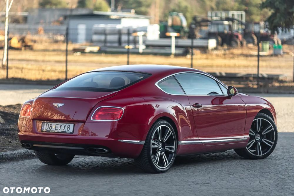 Bentley Continental GT - 10