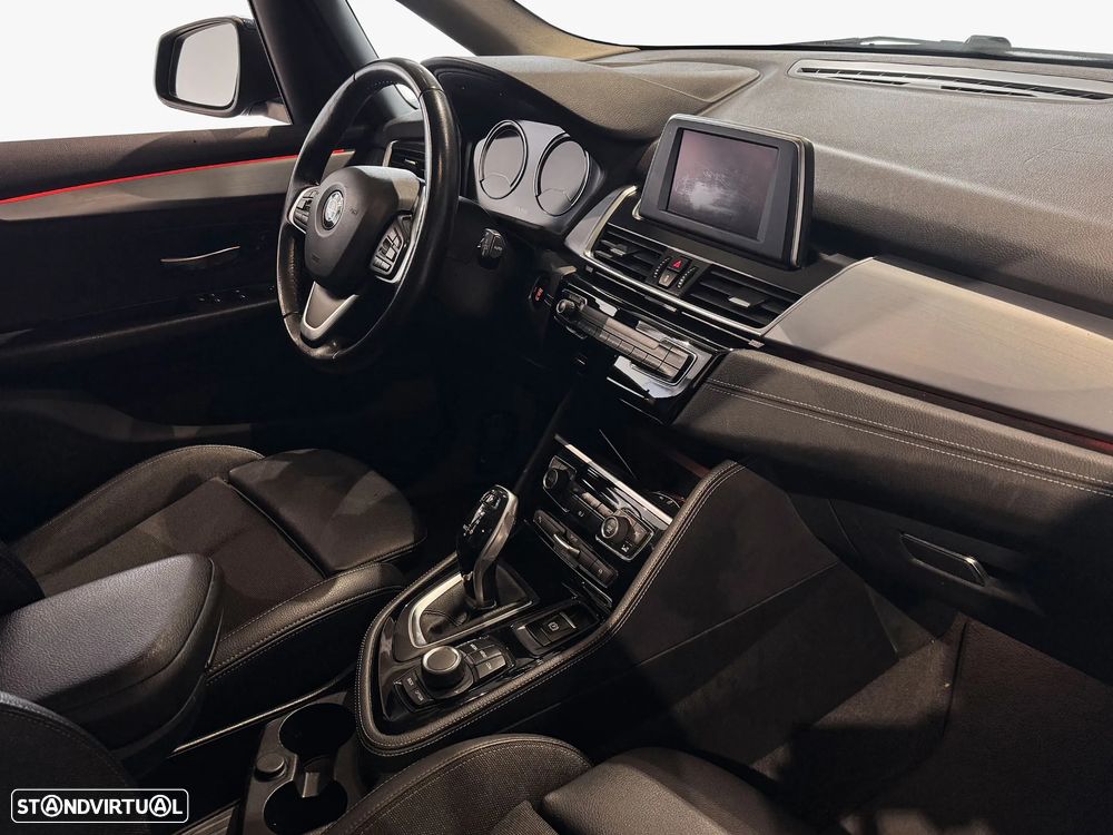 BMW 216 Active Tourer d Line Sport Auto - 8