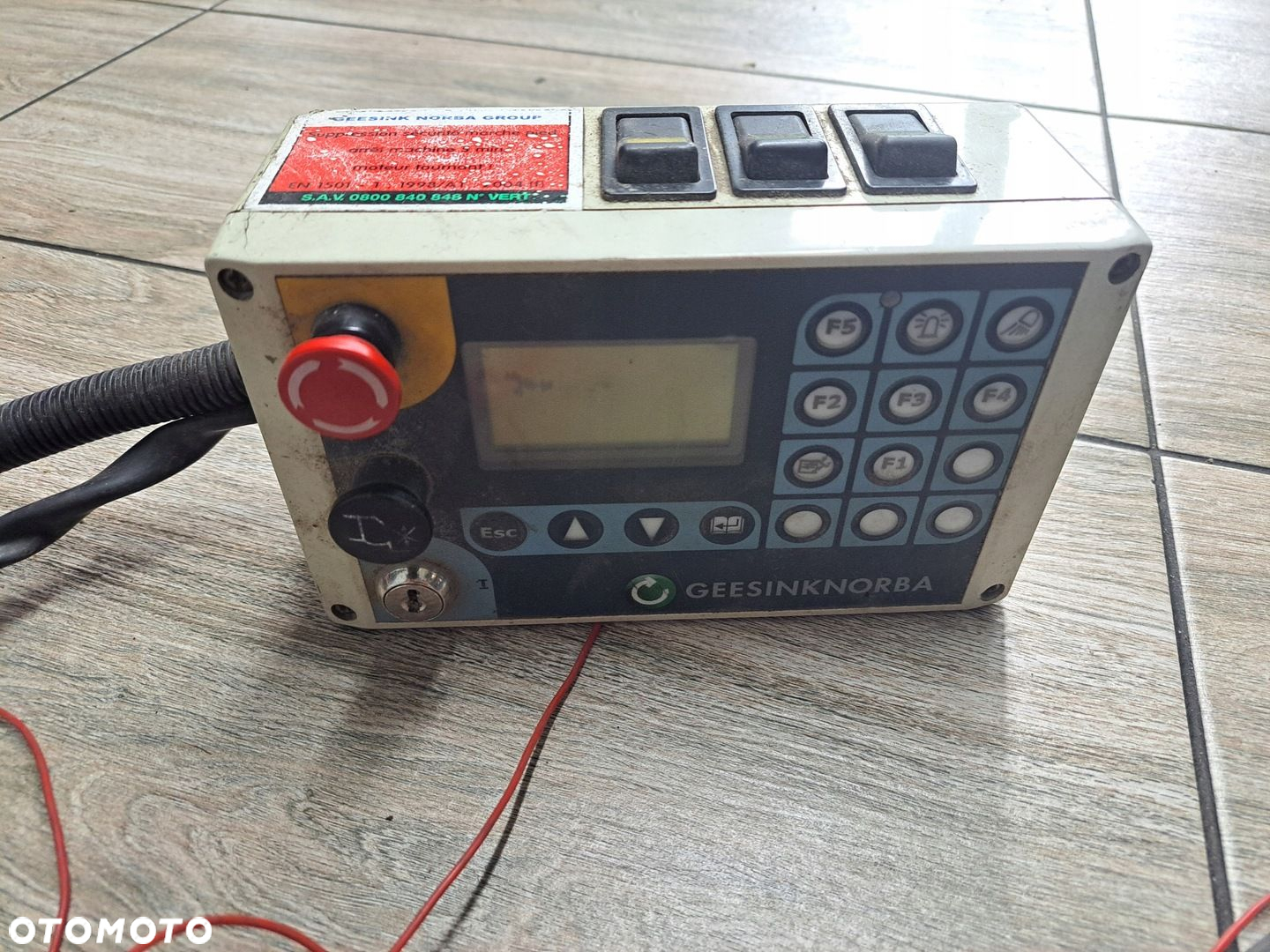 STEROWNIK PANEL W KABINIE ŚMIECIARKI GEESINKNORBA DP514 - 2