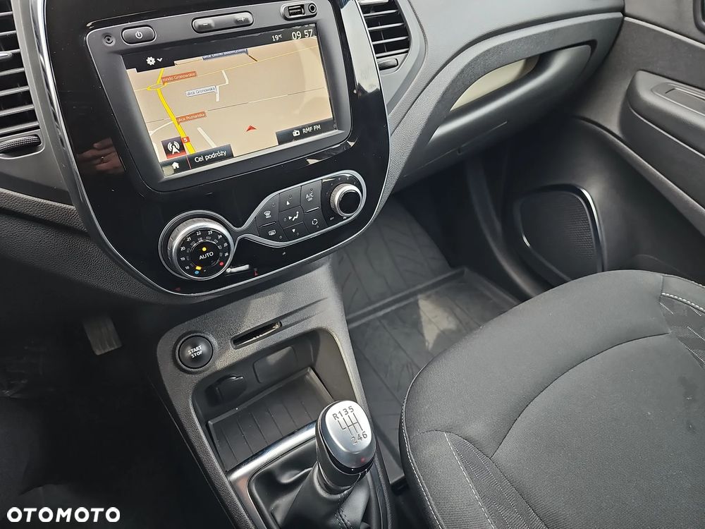 Renault Captur - 14