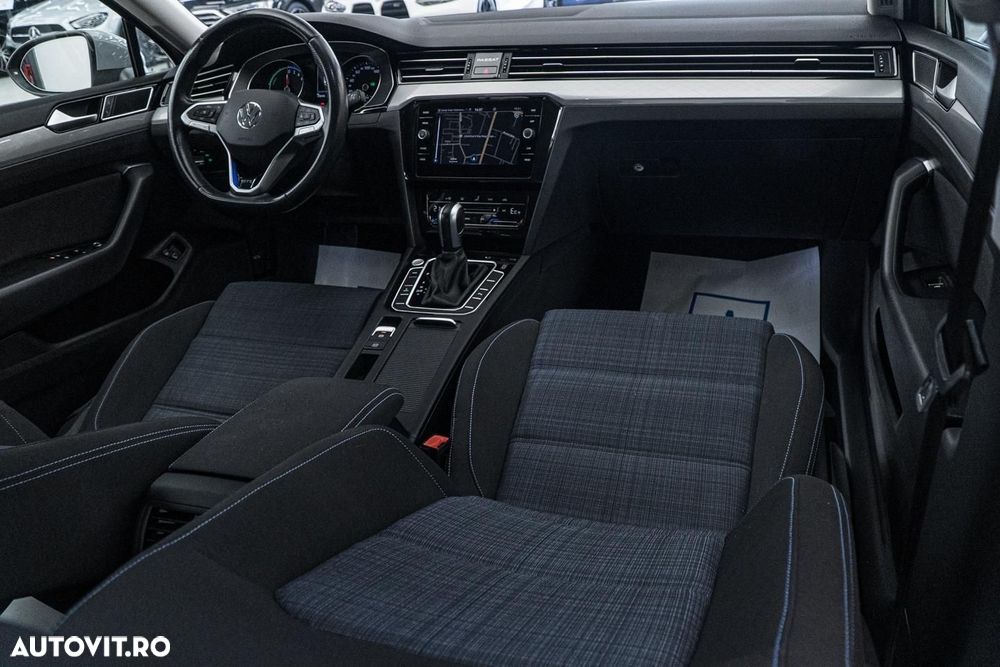 Volkswagen Passat 1.4 TSI DSG GTE - 3