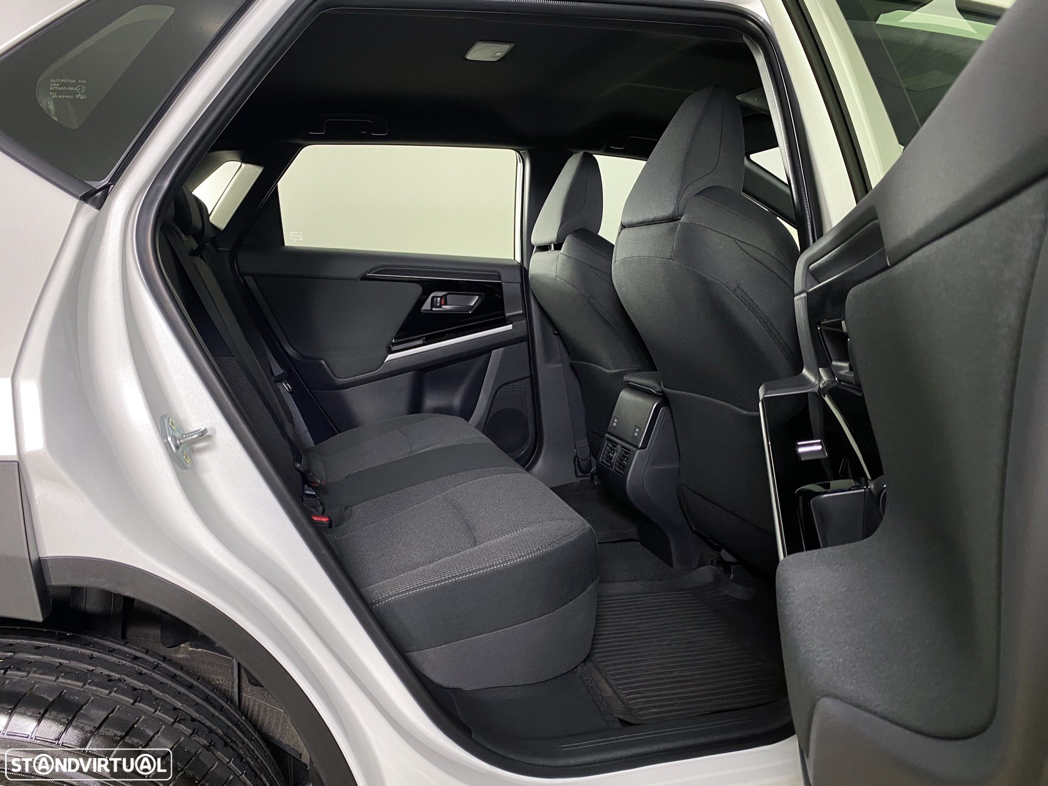 Toyota bZ4X 71,4 kWh Exclusive - 17