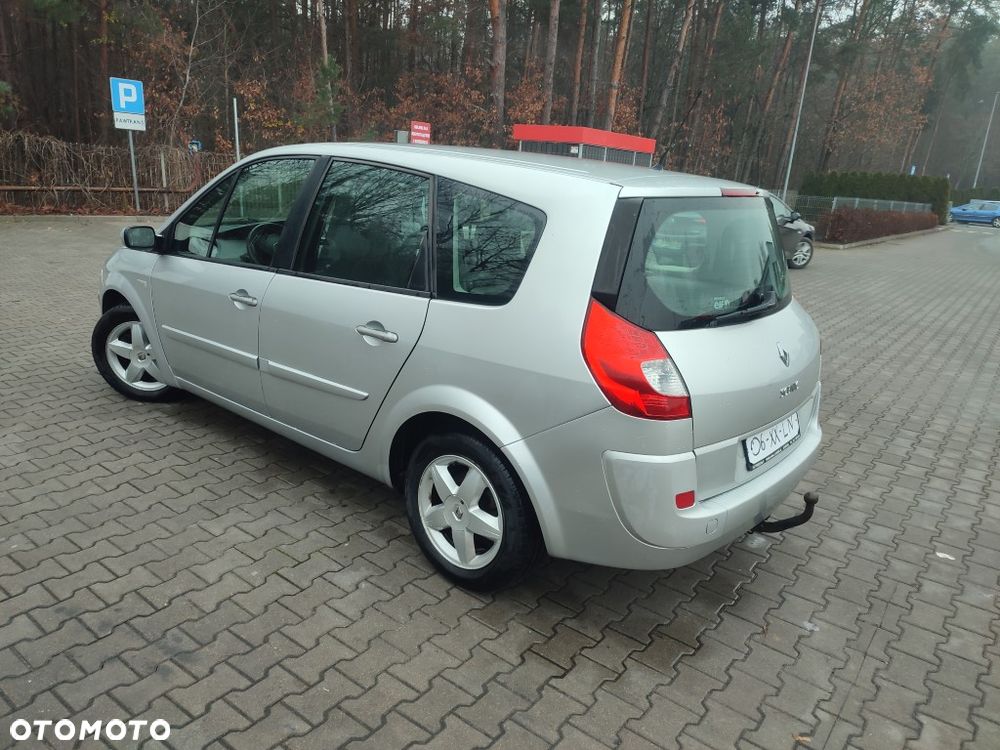 Renault Grand Scenic Gr 2.0 Confort Authentique - 13