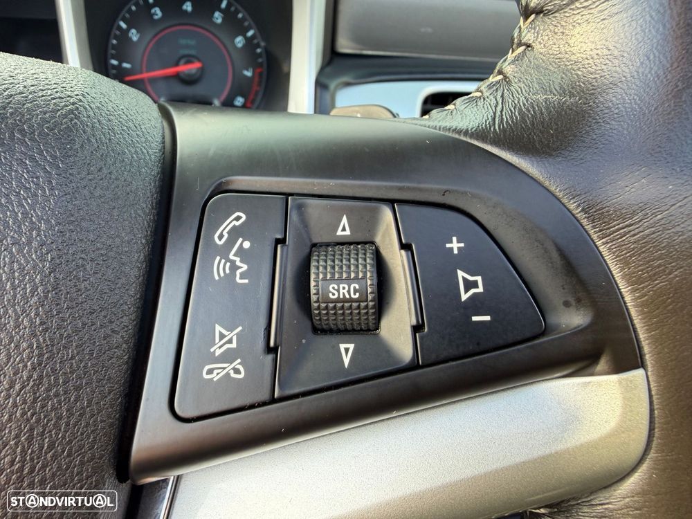 Chevrolet Camaro - 26