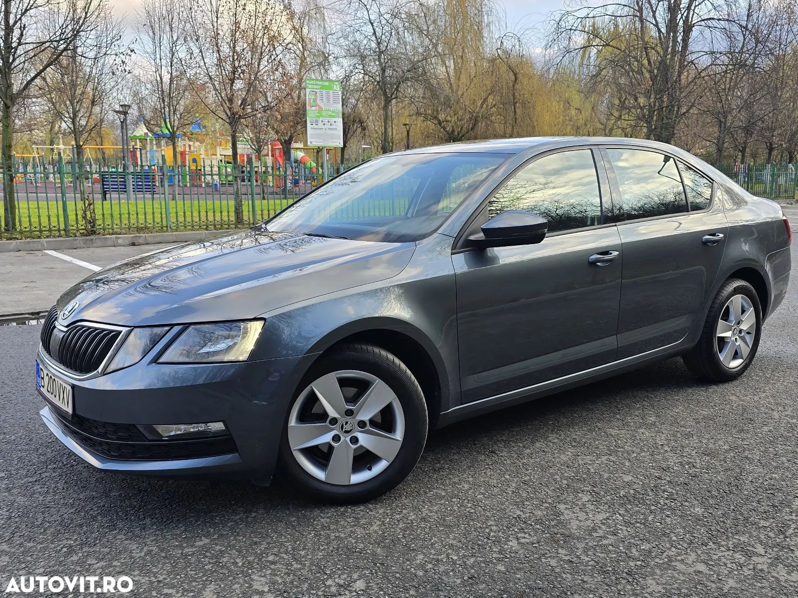 Skoda Octavia 1.6 TDI Ambition - 1