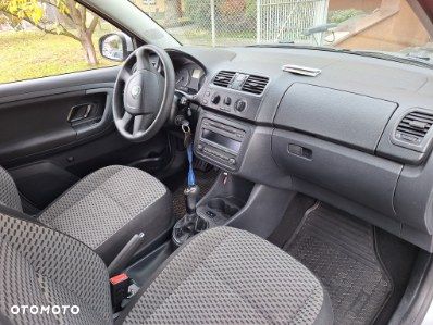 Skoda Fabia 1.2 TDI DPF Greenline - 8