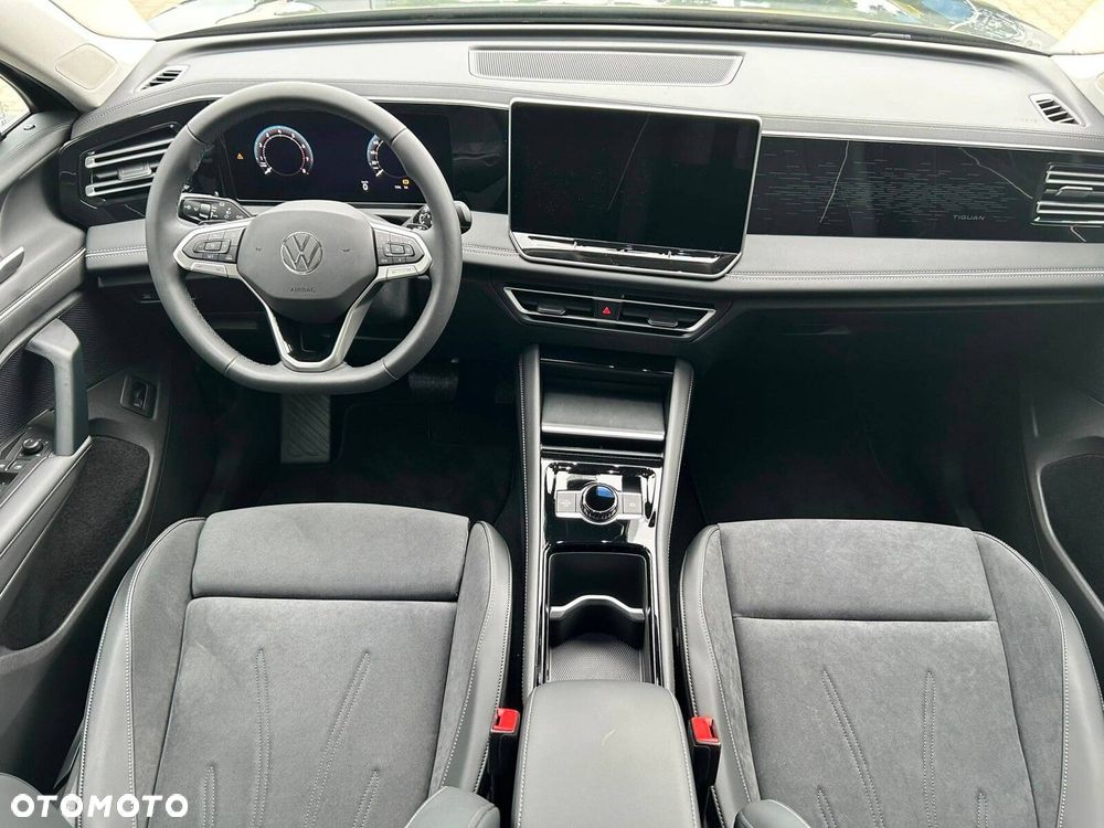 Volkswagen Tiguan - 9
