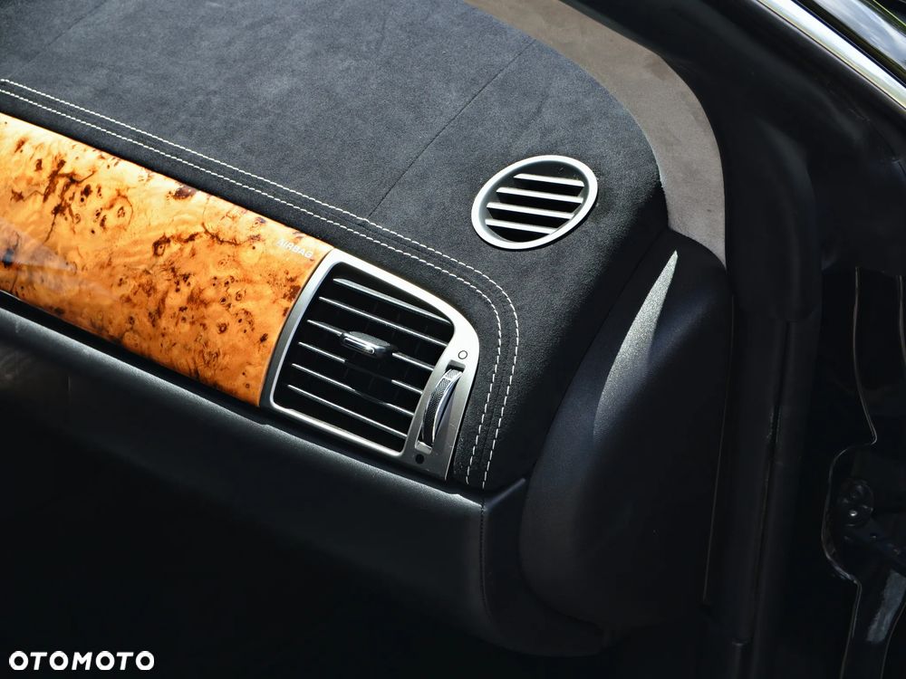 Jaguar XK 5.0 V8 Portfolio - 11